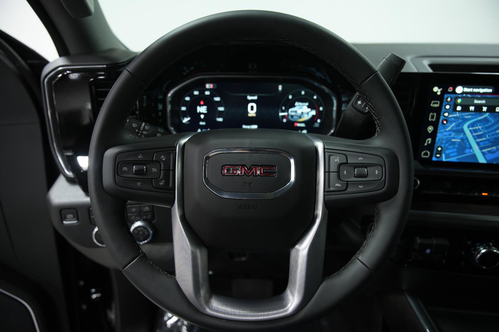 New 2026 GMC Sierra 2500 SLT w/ SLT Convenience Package AWD/4WD image 31