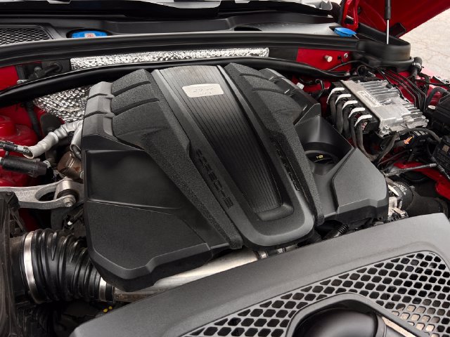 Used 2023 Porsche Macan GTS AWD/4WD image 36