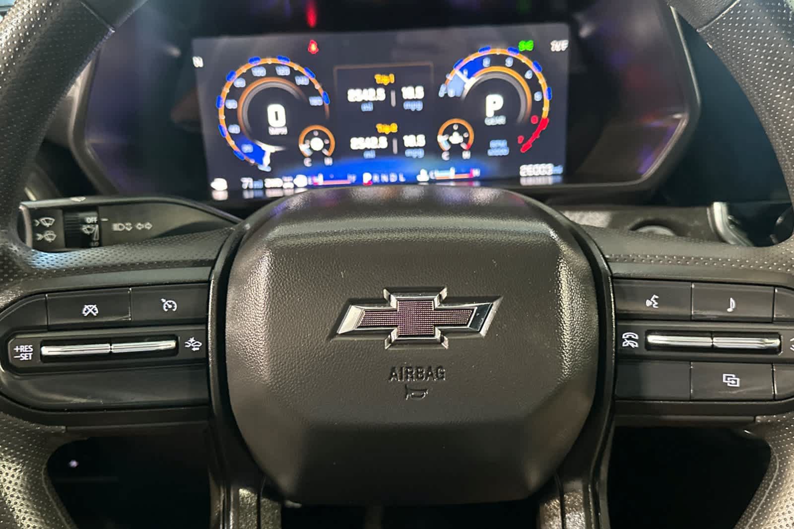 Used 2024 Chevrolet Colorado Trail Boss w/ Advanced Trailering Package AWD/4WD image 27
