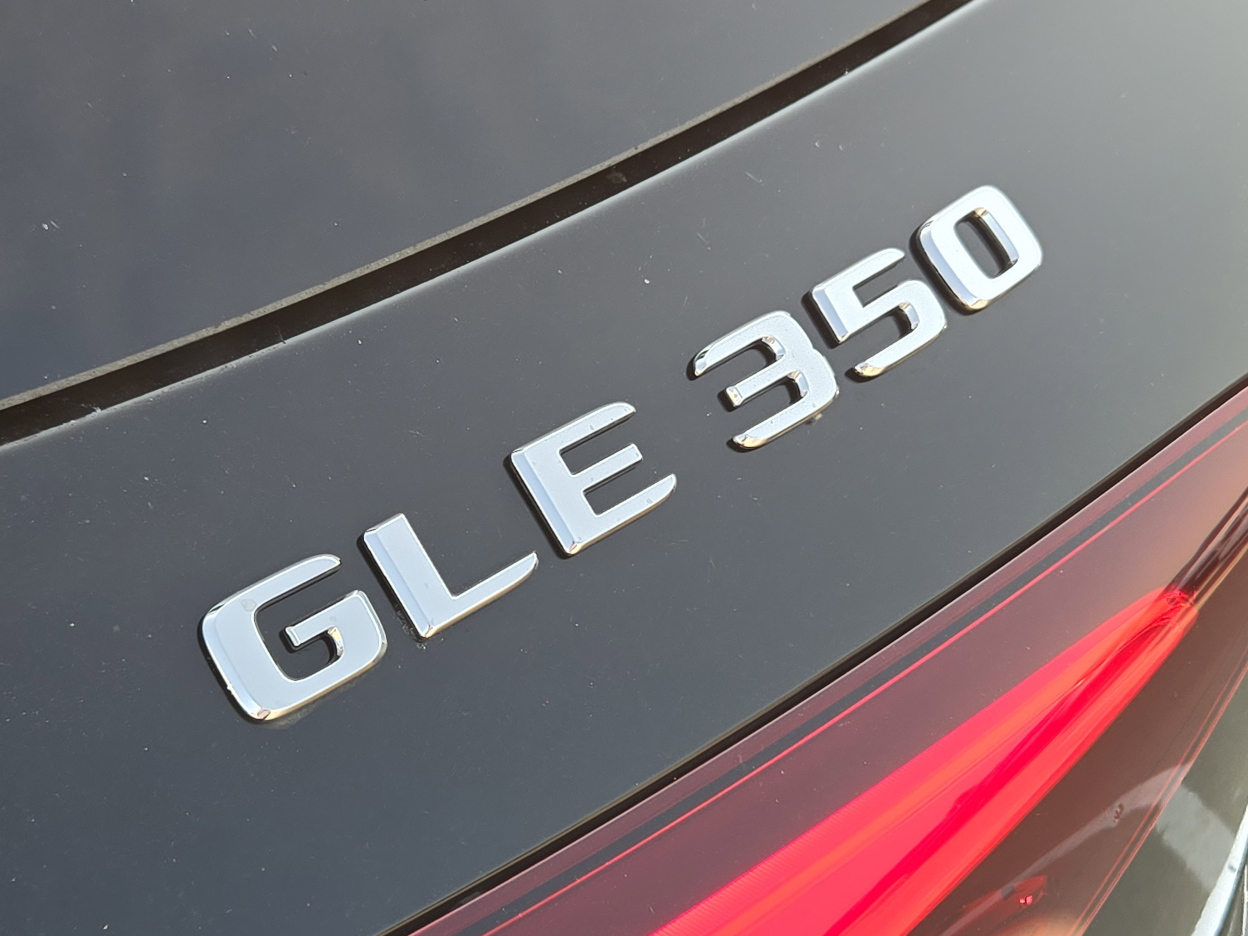 Used 2025 Mercedes-Benz GLE 350 4MATIC image 14