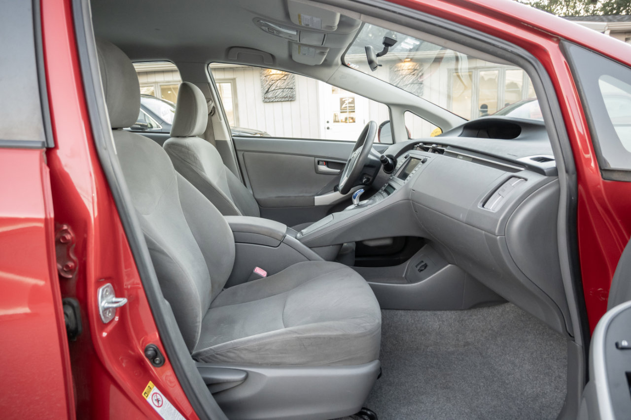 Used 2011 Toyota Prius Three image 22