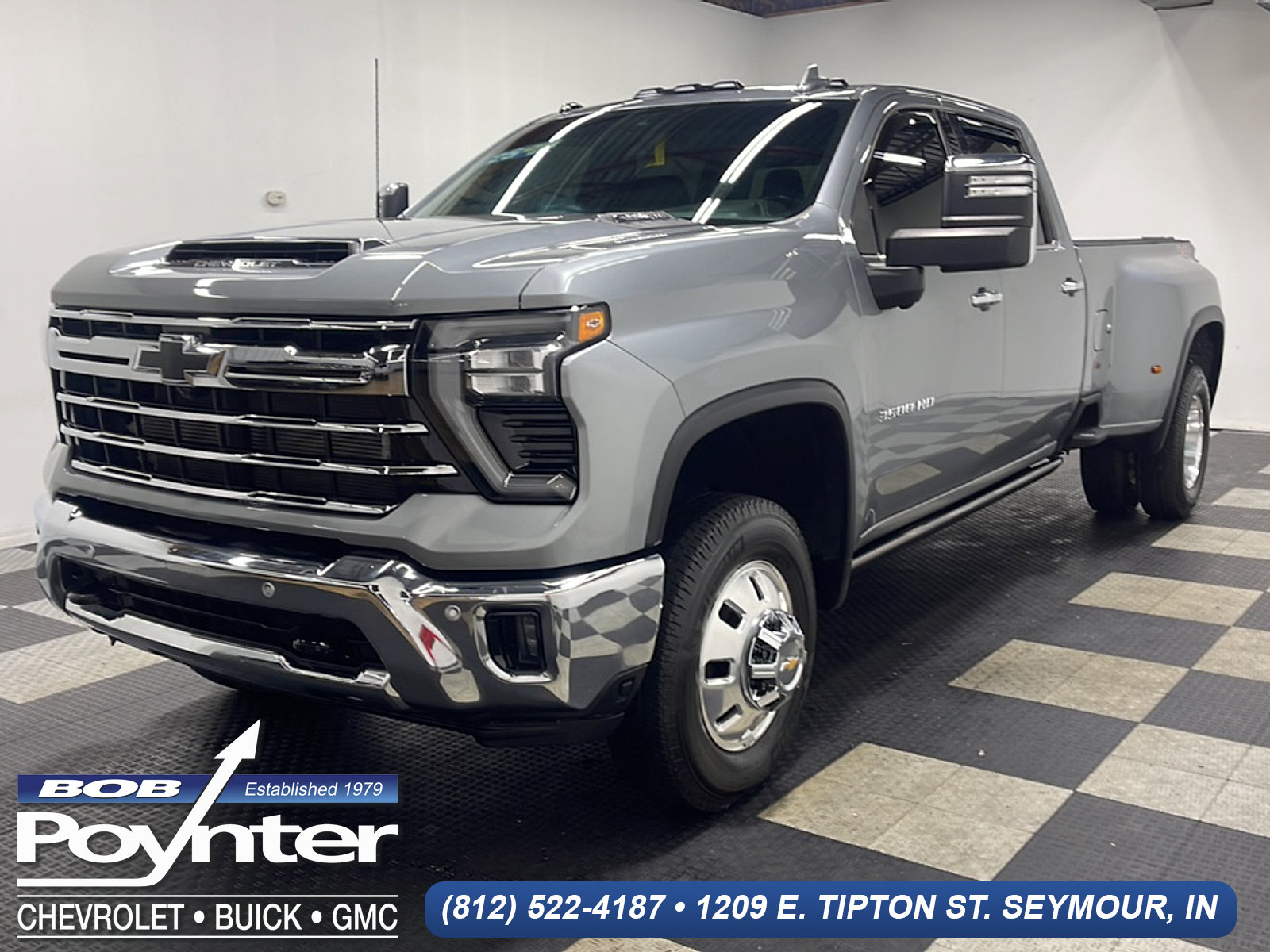 Used 2025 Chevrolet Silverado 3500 LTZ w/ LTZ Plus Package AWD/4WD image 1
