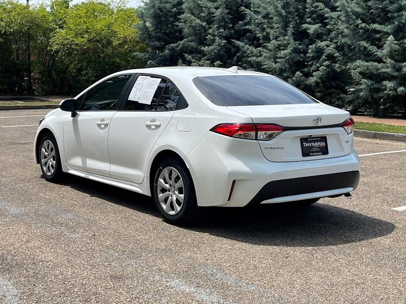 Used 2021 Toyota Corolla LE FWD image 22