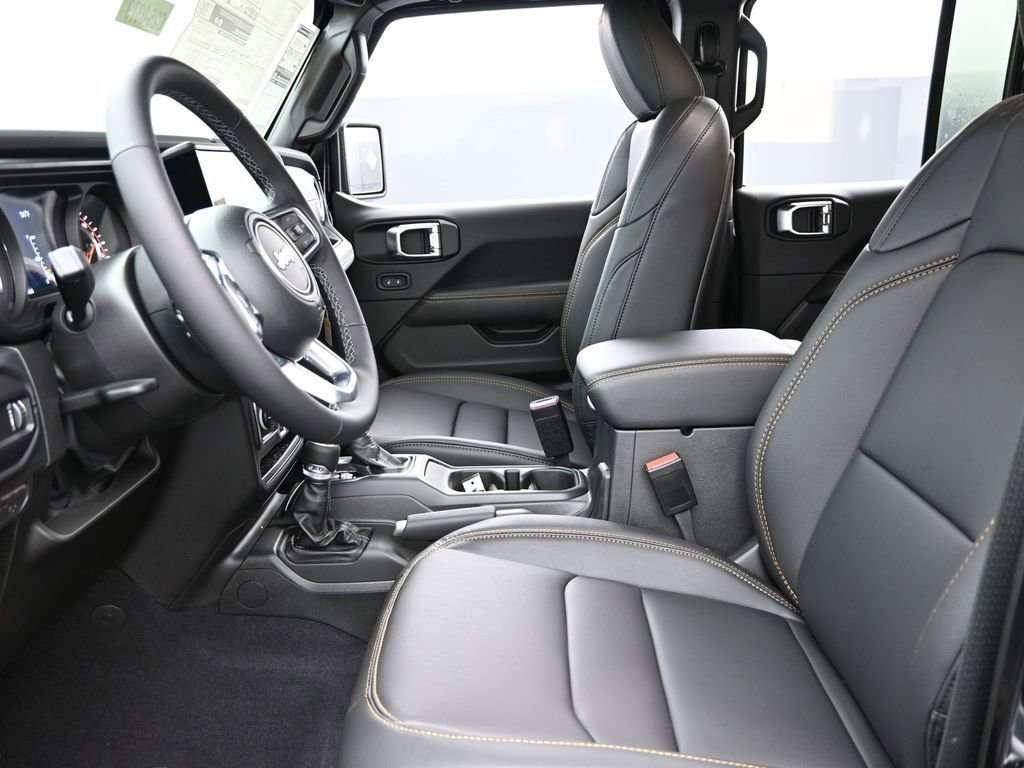 New 2025 Jeep Wrangler Sahara image 10