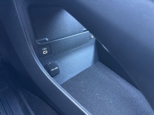 Used 2024 Toyota bZ4X XLE AWD/4WD image 23