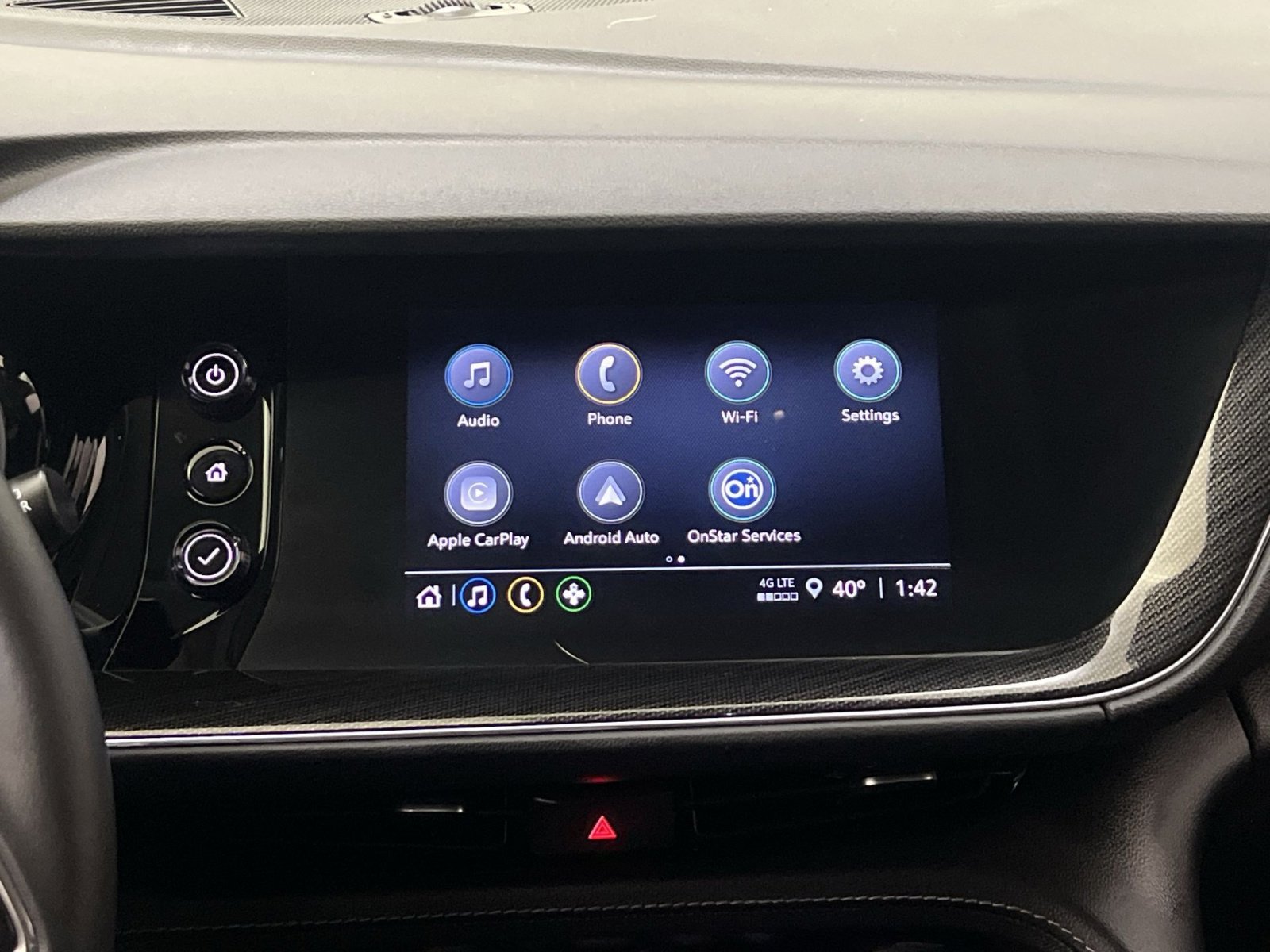 Used 2023 Buick Envision Preferred image 16