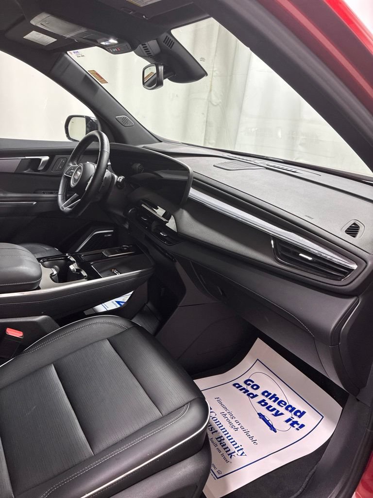 Used 2026 Buick Enclave Sport Touring FWD image 32