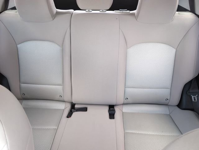 Used 2025 Kia Soul LX w/ LX Technology Package FWD image 26
