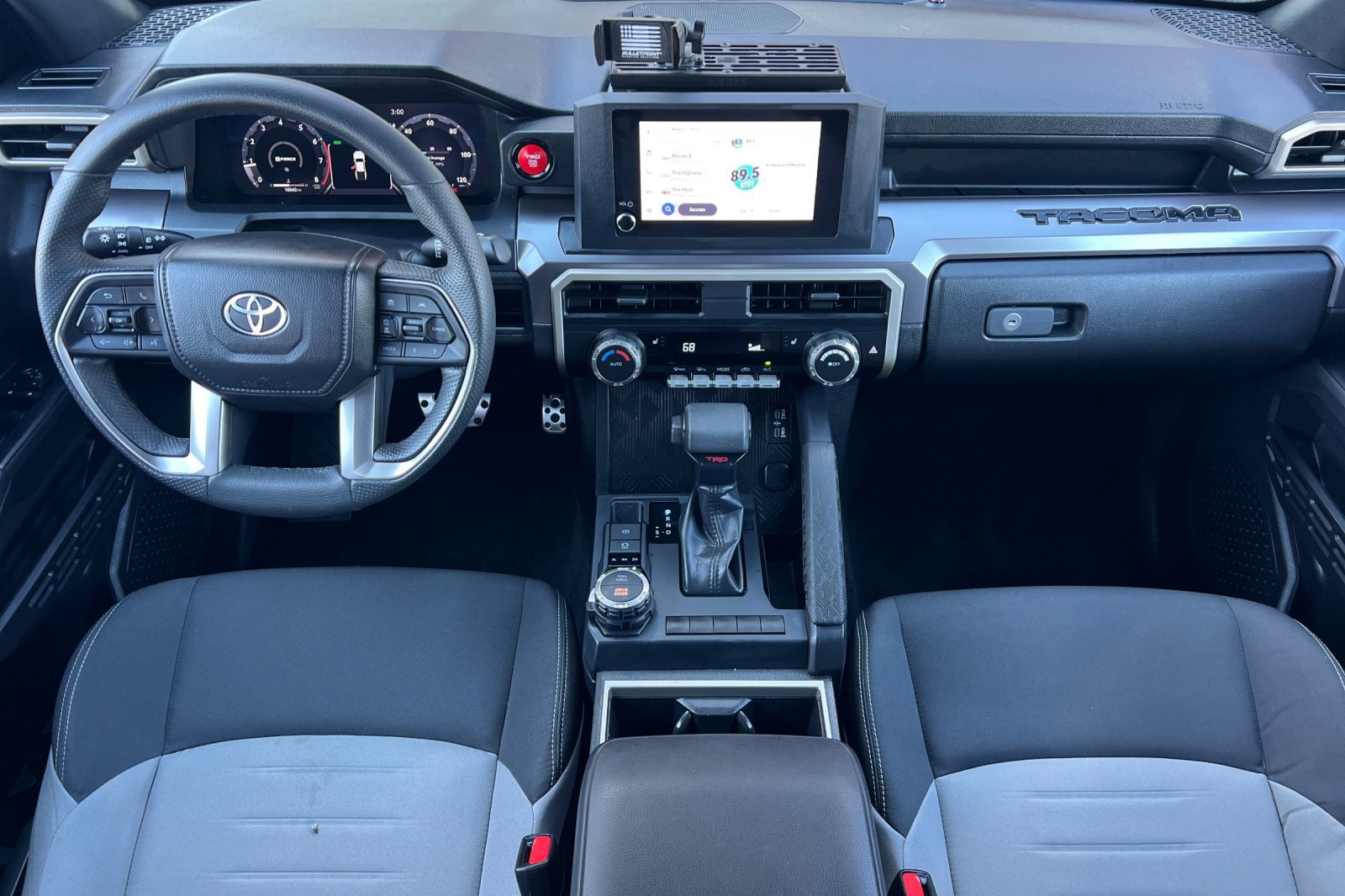 Used 2026 Toyota Tacoma TRD Sport AWD/4WD image 10