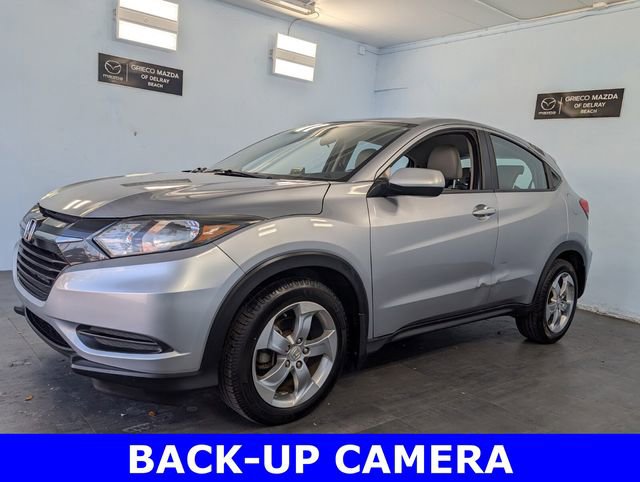 Used 2017 Honda HR-V LX image 3