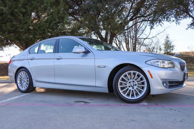 Used 2011 BMW 535i 535i image 1
