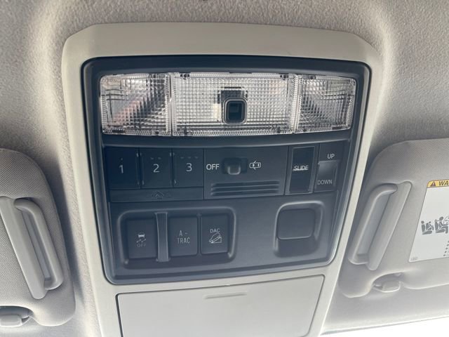 Used 2016 Toyota 4Runner Limited image 20