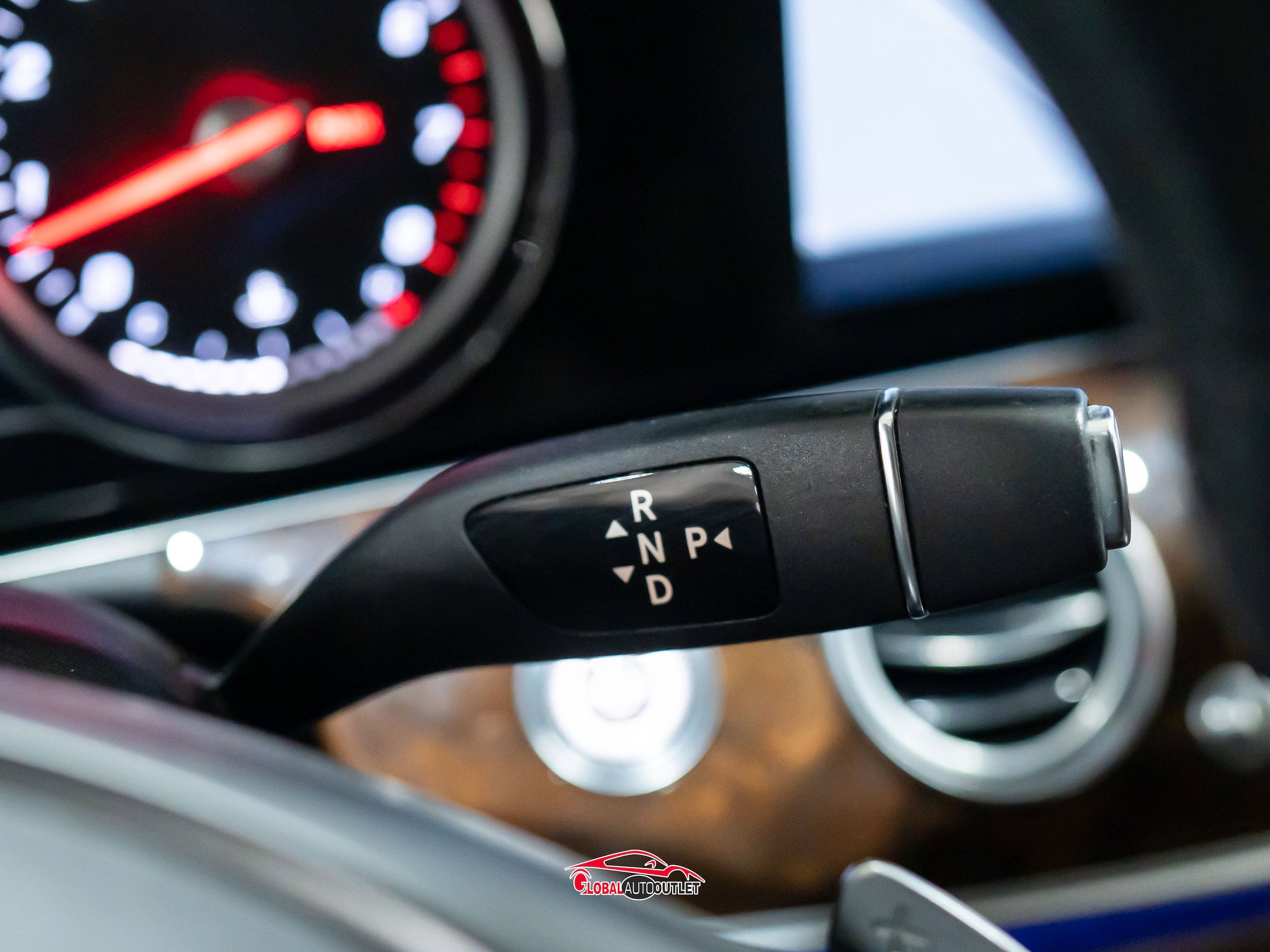 Used 2017 Mercedes-Benz E 300 4MATIC image 27