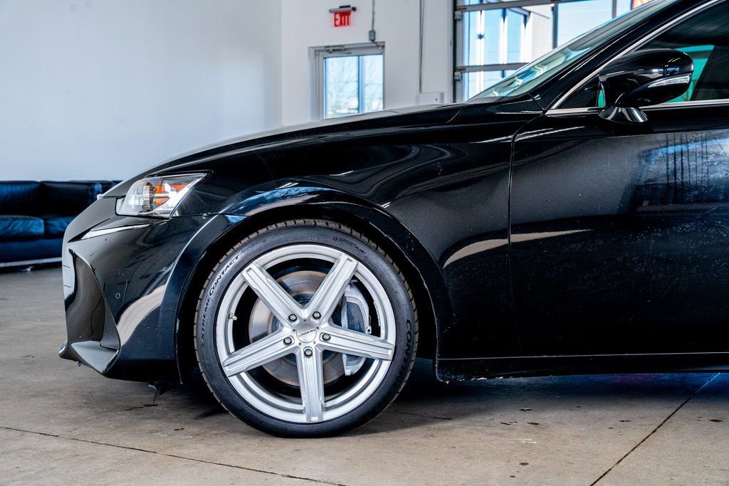 Used 2017 Lexus IS 200t w/ Navigation System Package image 9