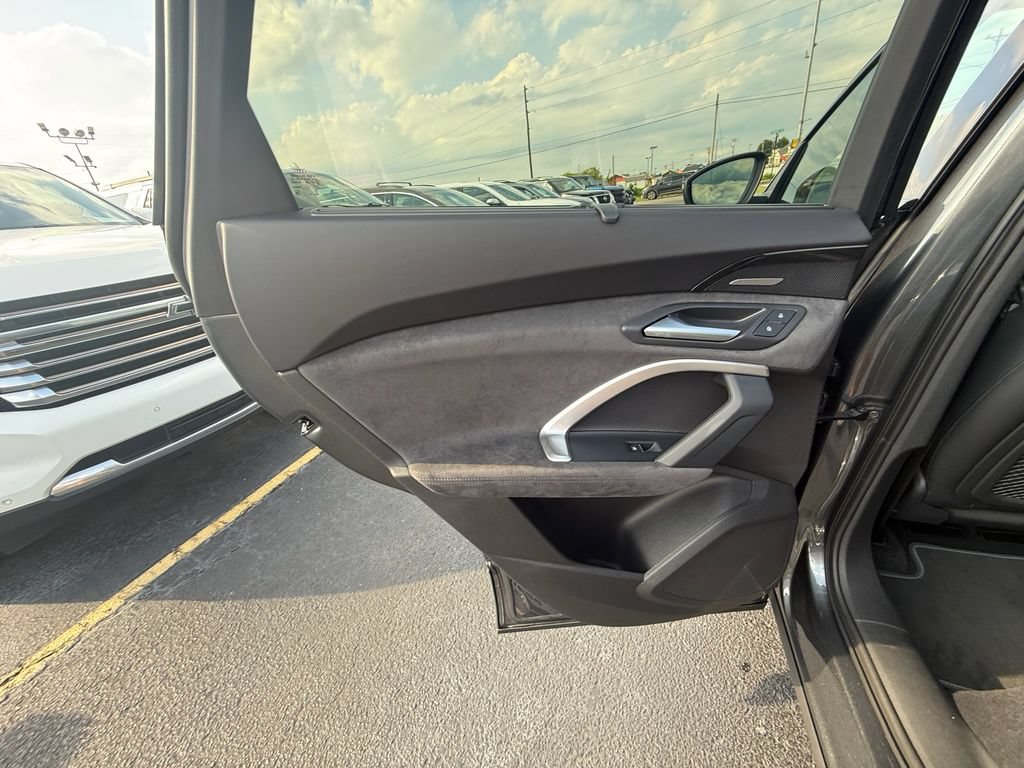 Used 2025 Audi SQ5 Premium Plus AWD/4WD image 18