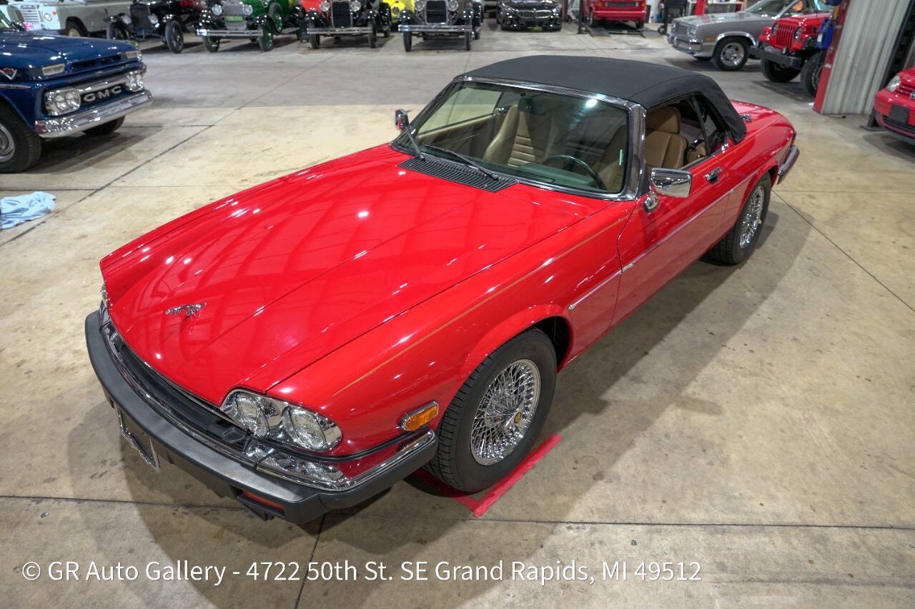 Used 1989 Jaguar XJS V12 Convertible RWD image 29