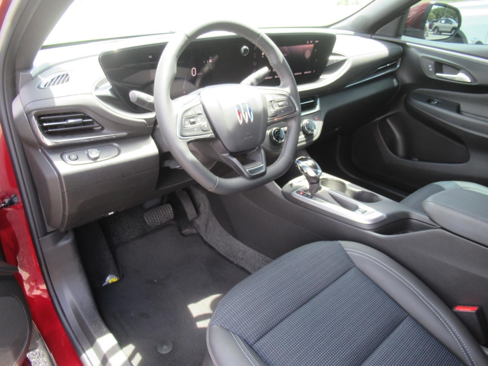 Used 2024 Buick Envista Preferred w/ Convenience I Package FWD image 16