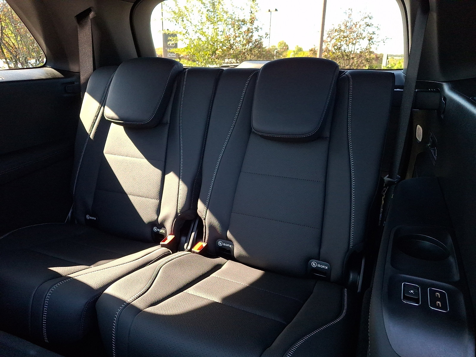 New 2027 Mercedes-Benz GLS 450 4MATIC image 6