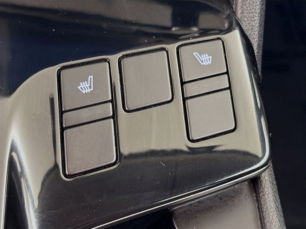 Used 2023 Kia Sportage EX image 22