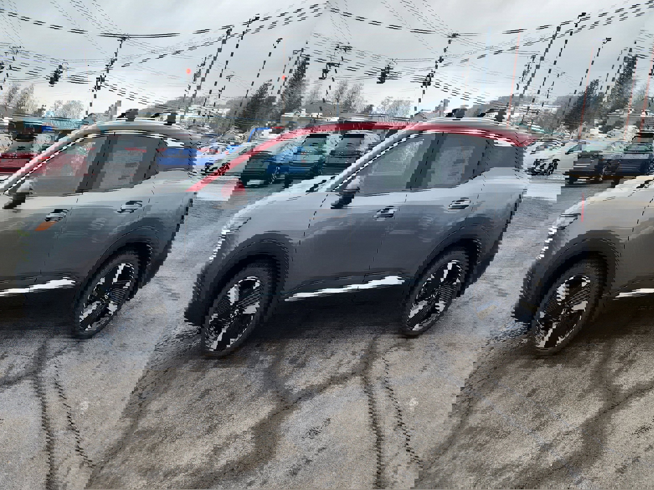 New 2026 Nissan Kicks SR w/ SR Premium Package image 5