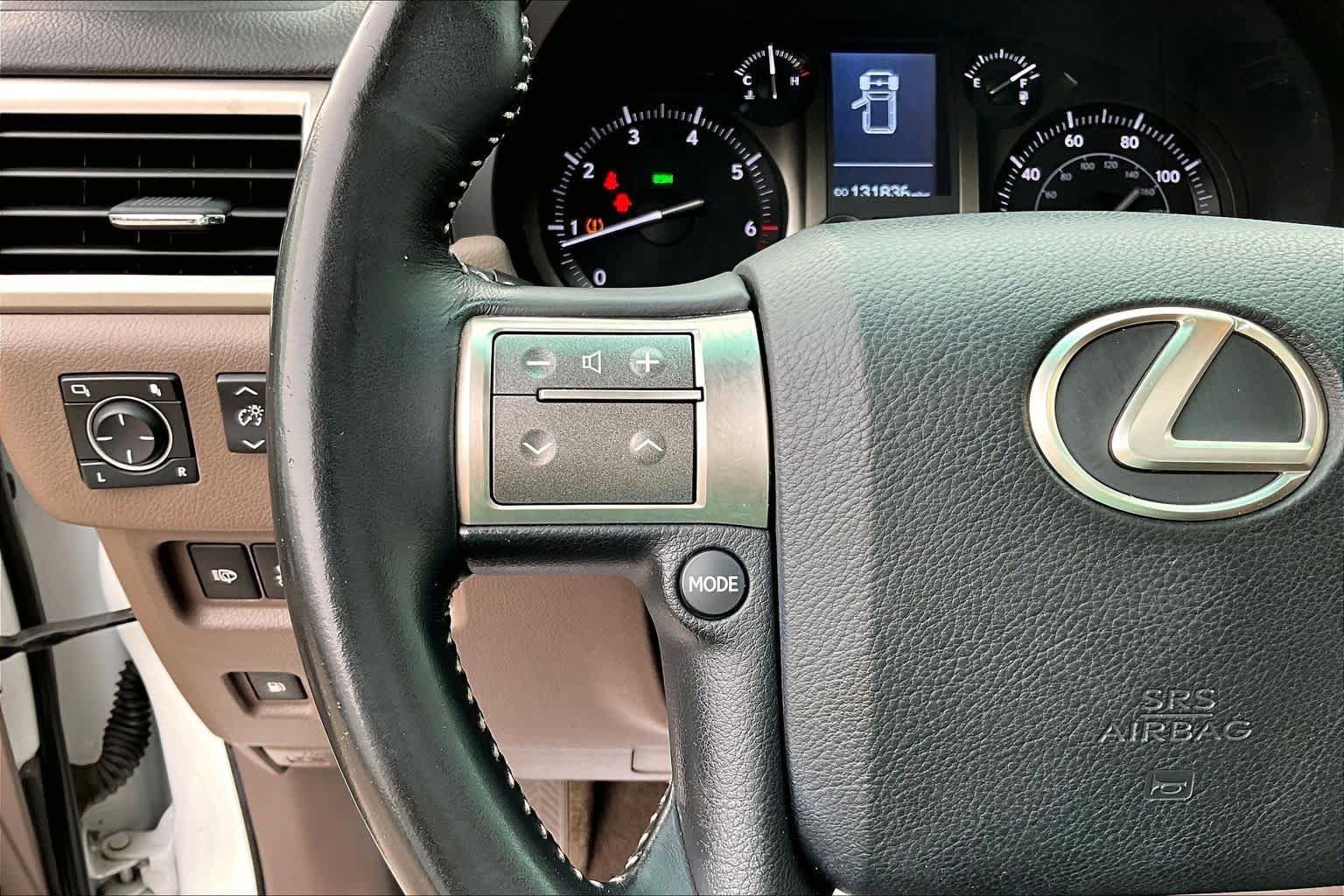 Used 2015 Lexus GX 460 w/ Premium Package AWD/4WD image 22