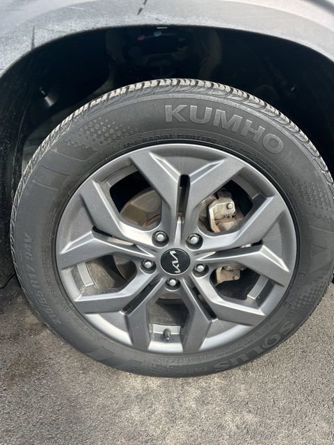 Used 2024 Kia Seltos S image 13