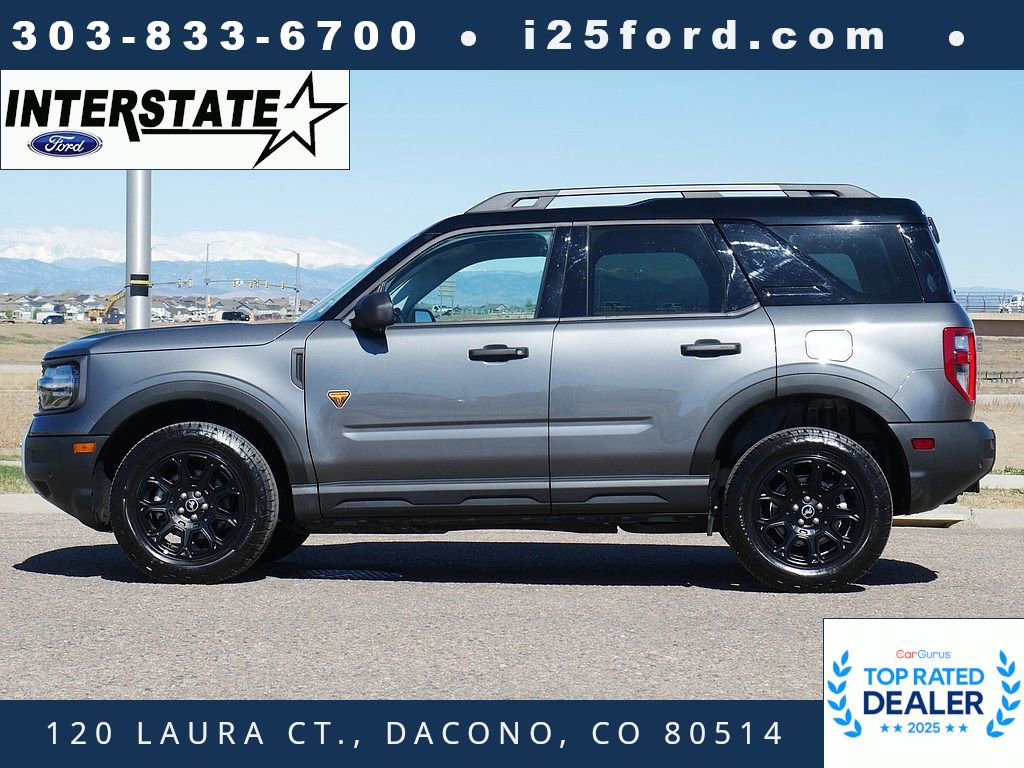 Used 2025 Ford Bronco Sport Badlands image 2