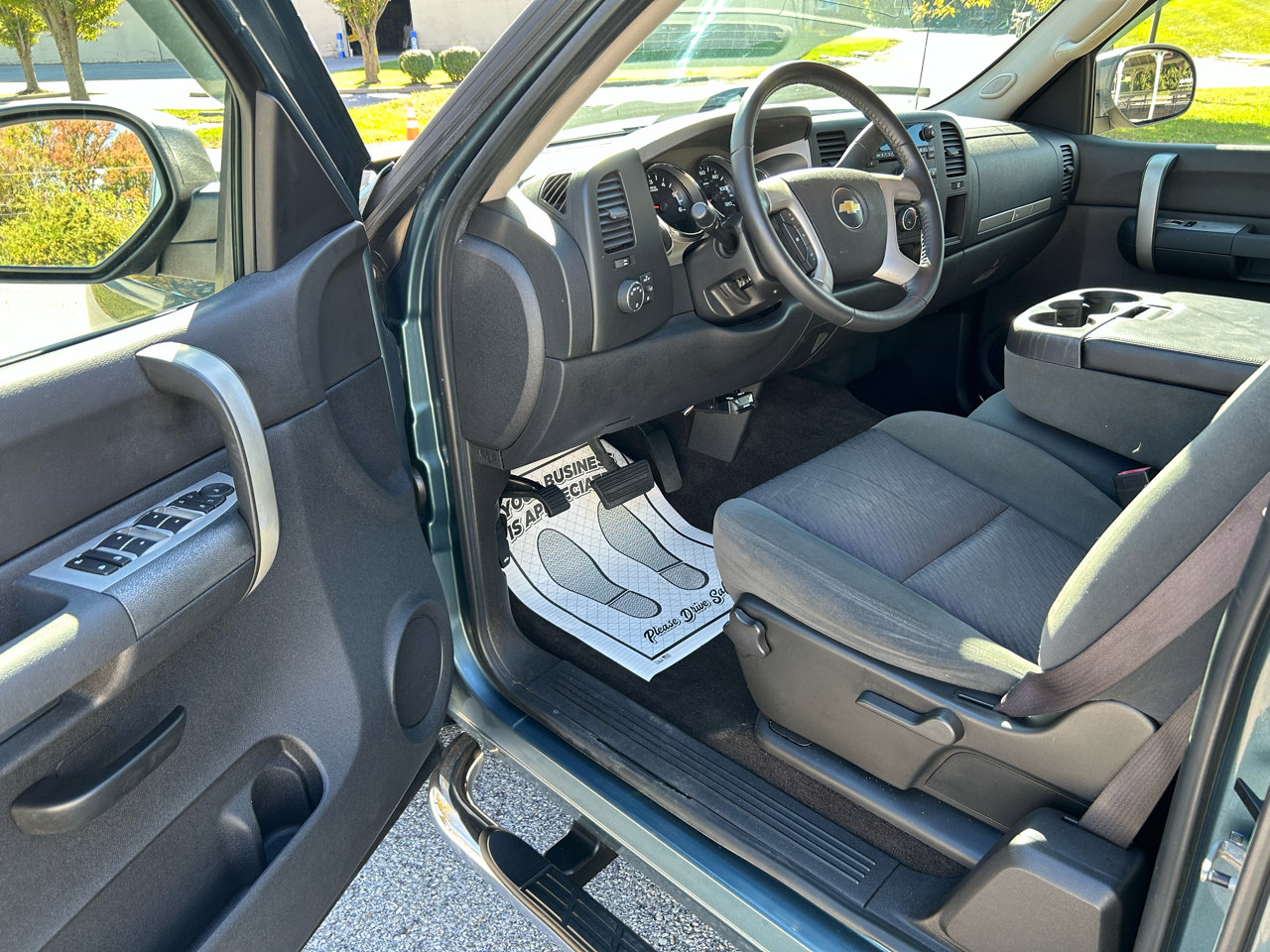 Used 2009 Chevrolet Silverado 1500 LT w/ Power Pack Plus image 10