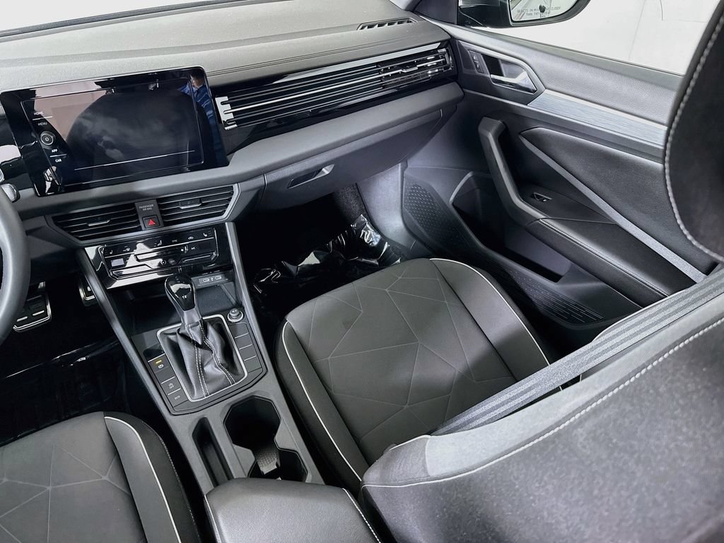 Used 2026 Volkswagen Jetta Sport FWD image 24