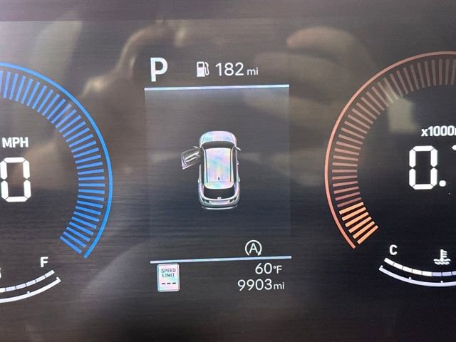 Certified 2025 Hyundai Tucson SE image 18