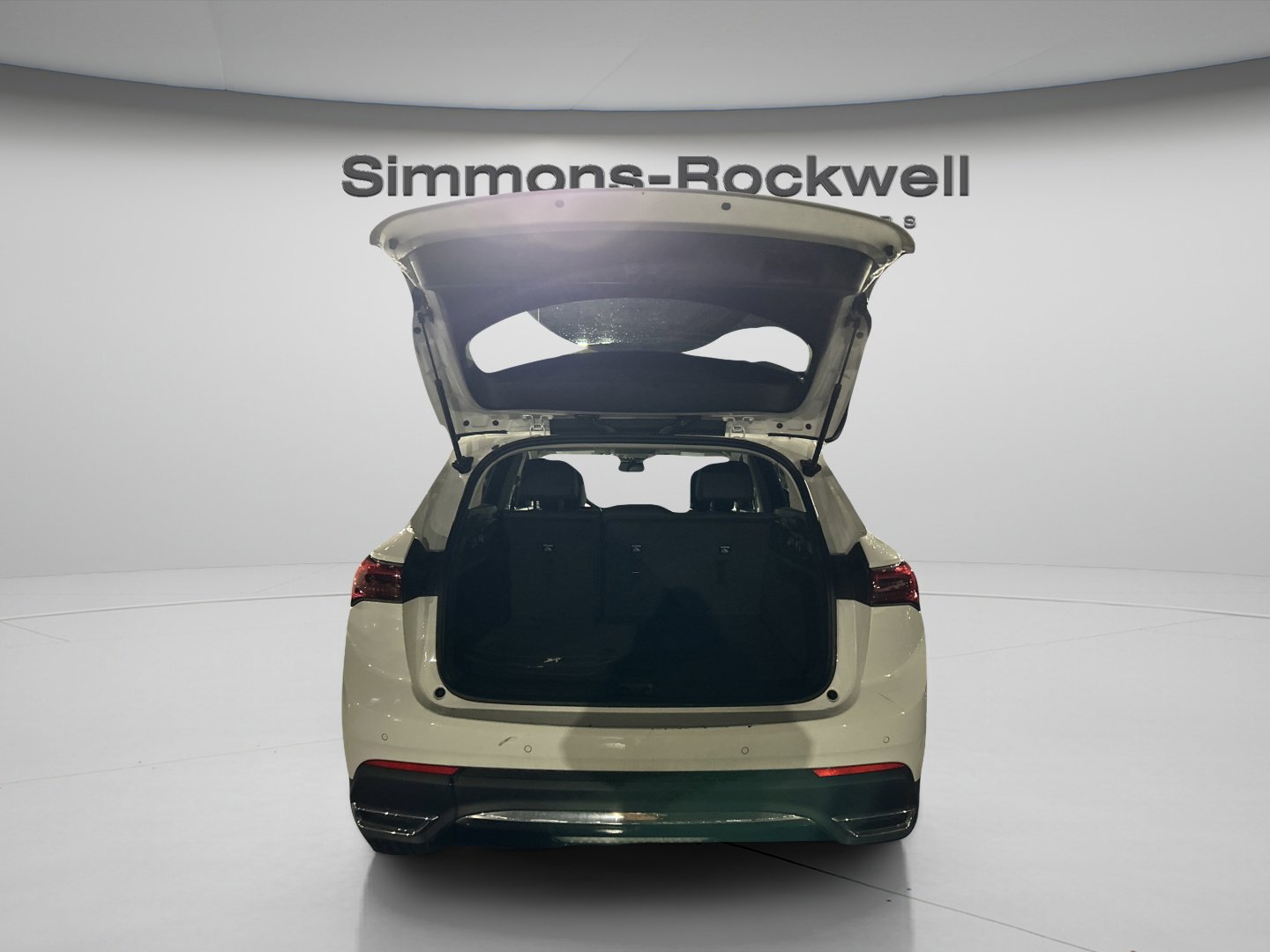 Used 2024 Buick Envision Preferred image 9