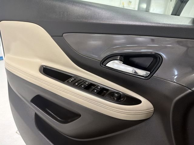 Used 2017 Buick Encore Premium w/ Experience Buick Package FWD image 22