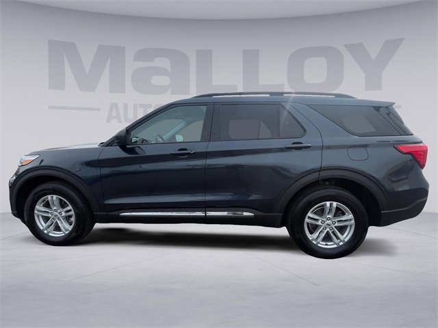 Used 2023 Ford Explorer XLT w/ Equipment Group 202A image 2