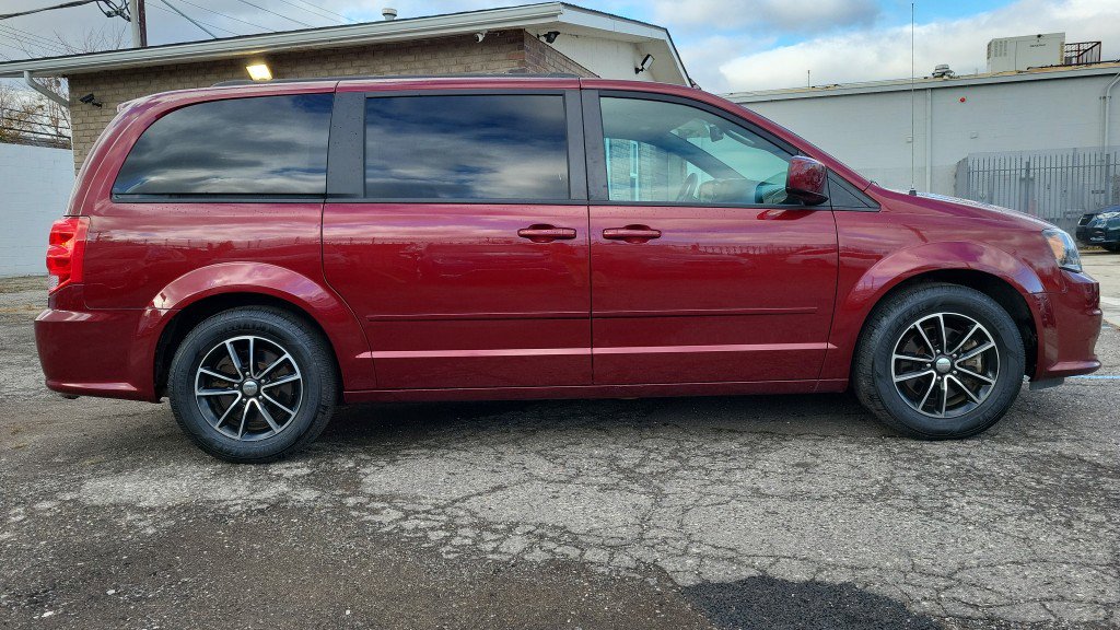 Used 2017 Dodge Grand Caravan GT FWD image 7