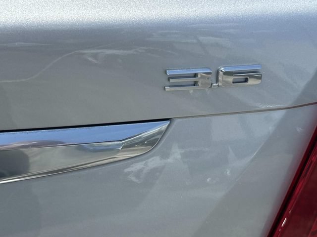 Certified 2025 Cadillac XT5 Luxury FWD image 10