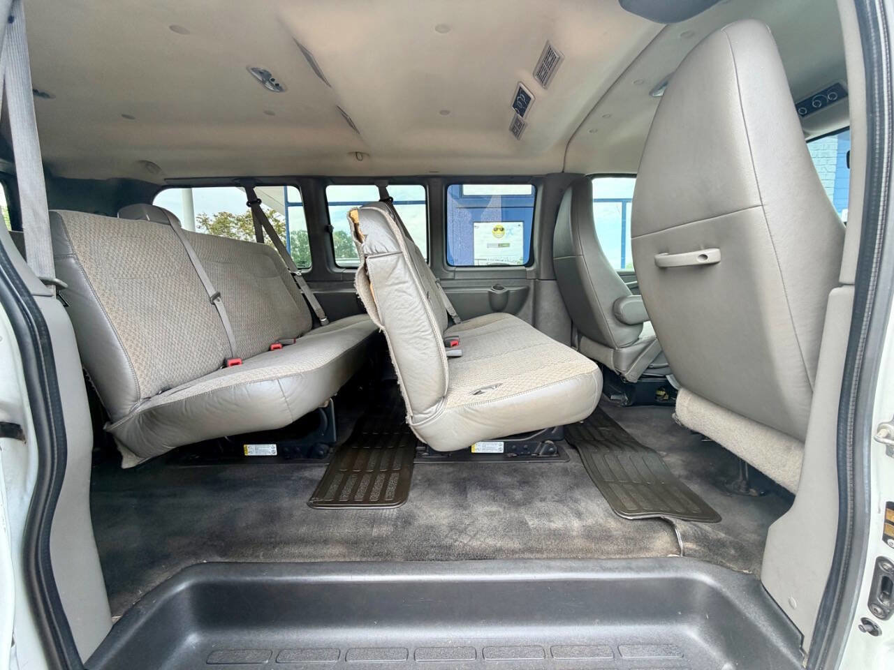 Used 2013 Chevrolet Express 3500 LT w/ LT Preferred Equipment Group RWD image 23