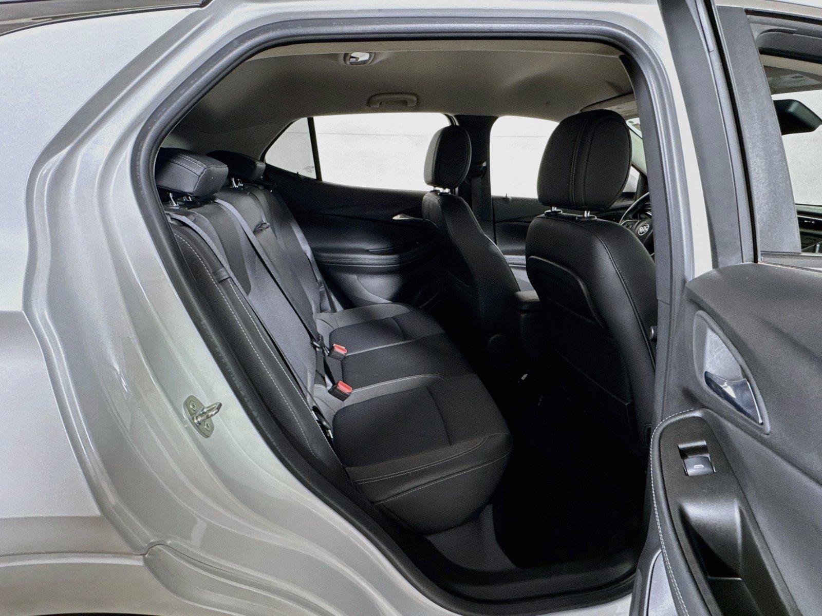 Used 2023 Buick Encore GX Select w/ Sport Touring Package FWD image 25