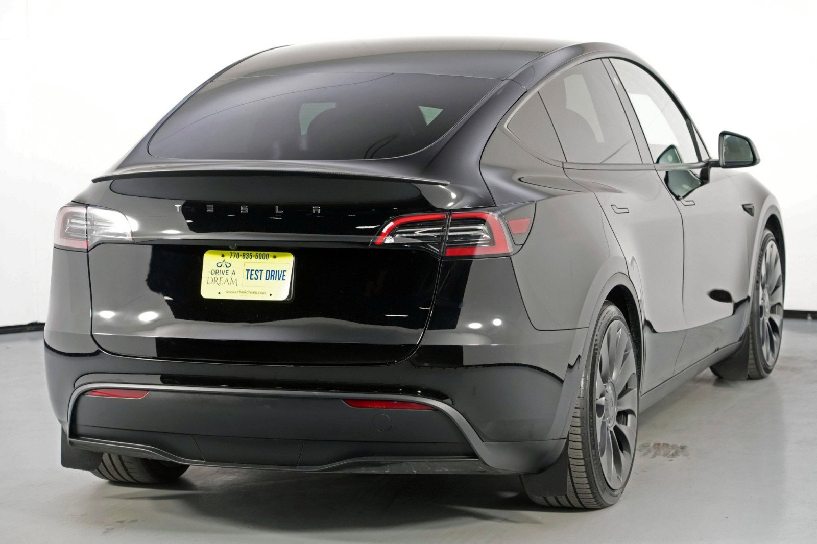Used 2023 Tesla Model Y Performance image 52