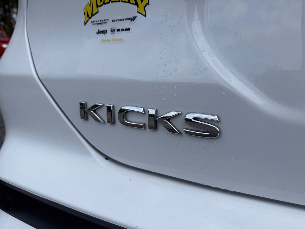 Used 2023 Nissan Kicks S image 16