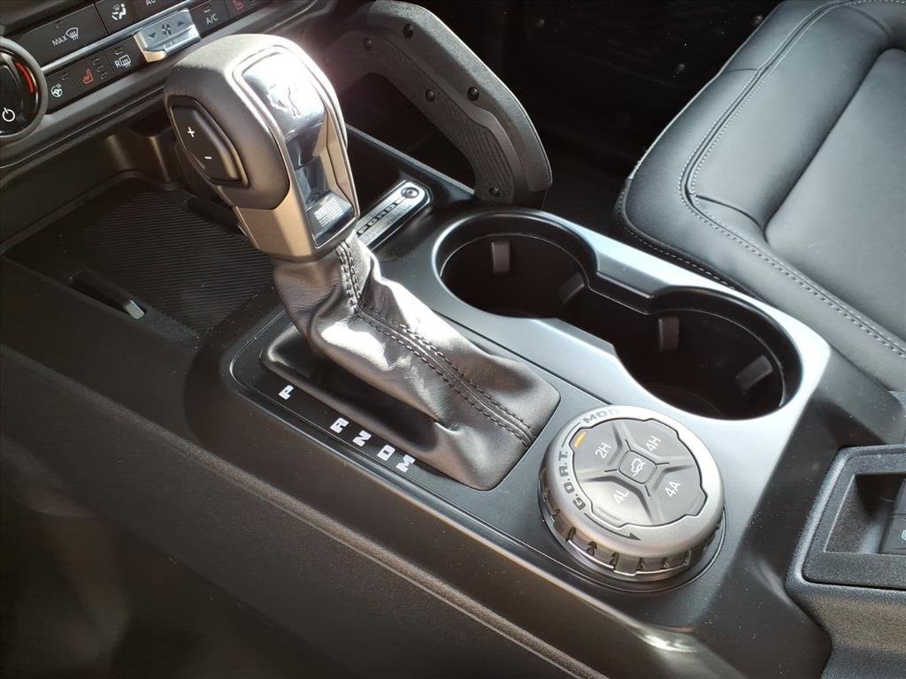 New 2025 Ford Bronco Badlands image 17