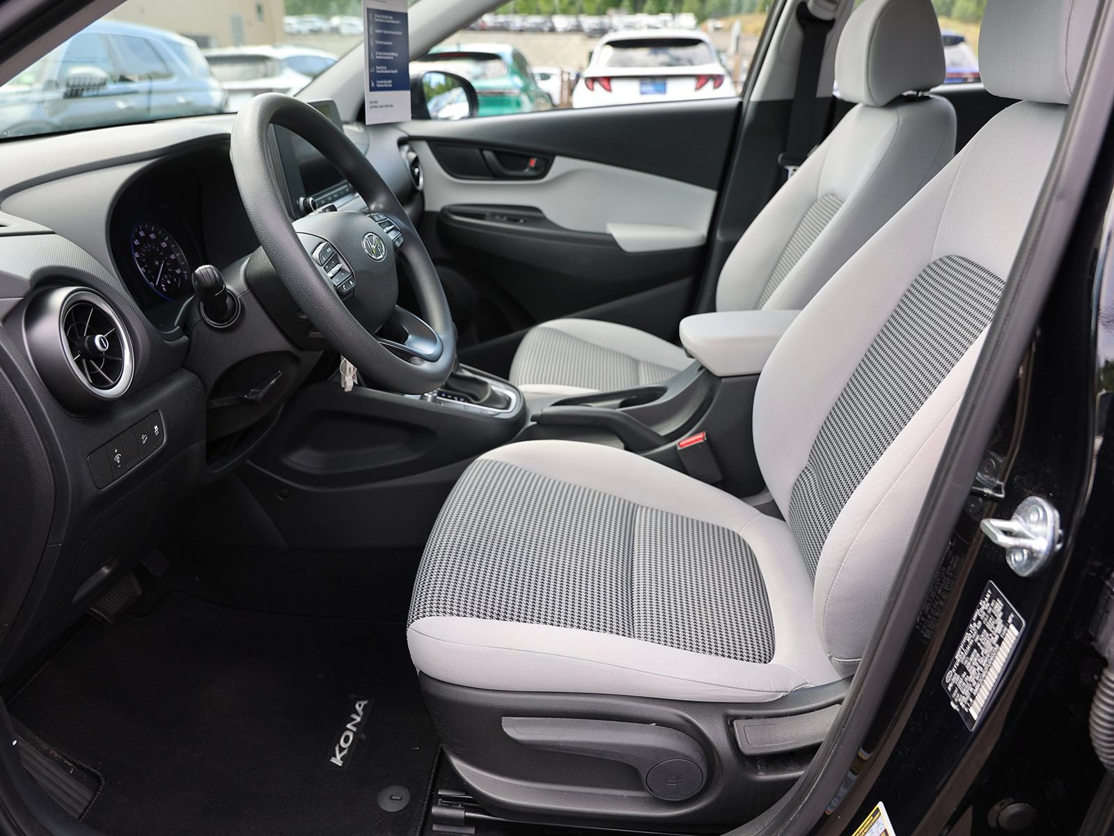 Certified 2023 Hyundai Kona SE w/ Cargo Package AWD/4WD image 16