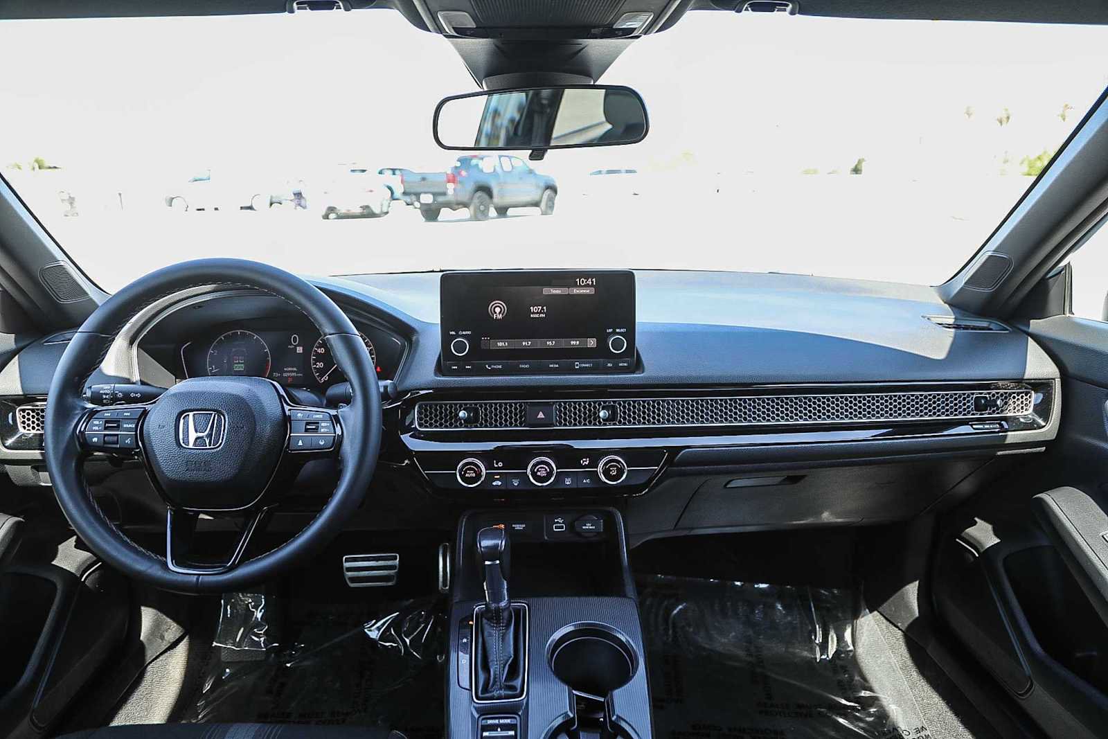Used 2023 Honda Civic Sport image 12