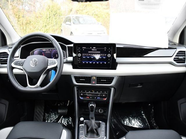New 2026 Volkswagen Taos SEL AWD/4WD image 20