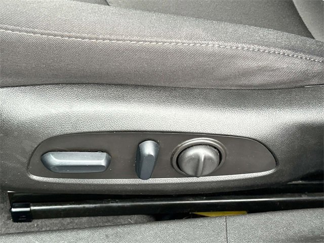 Used 2023 Chevrolet Malibu LT image 28