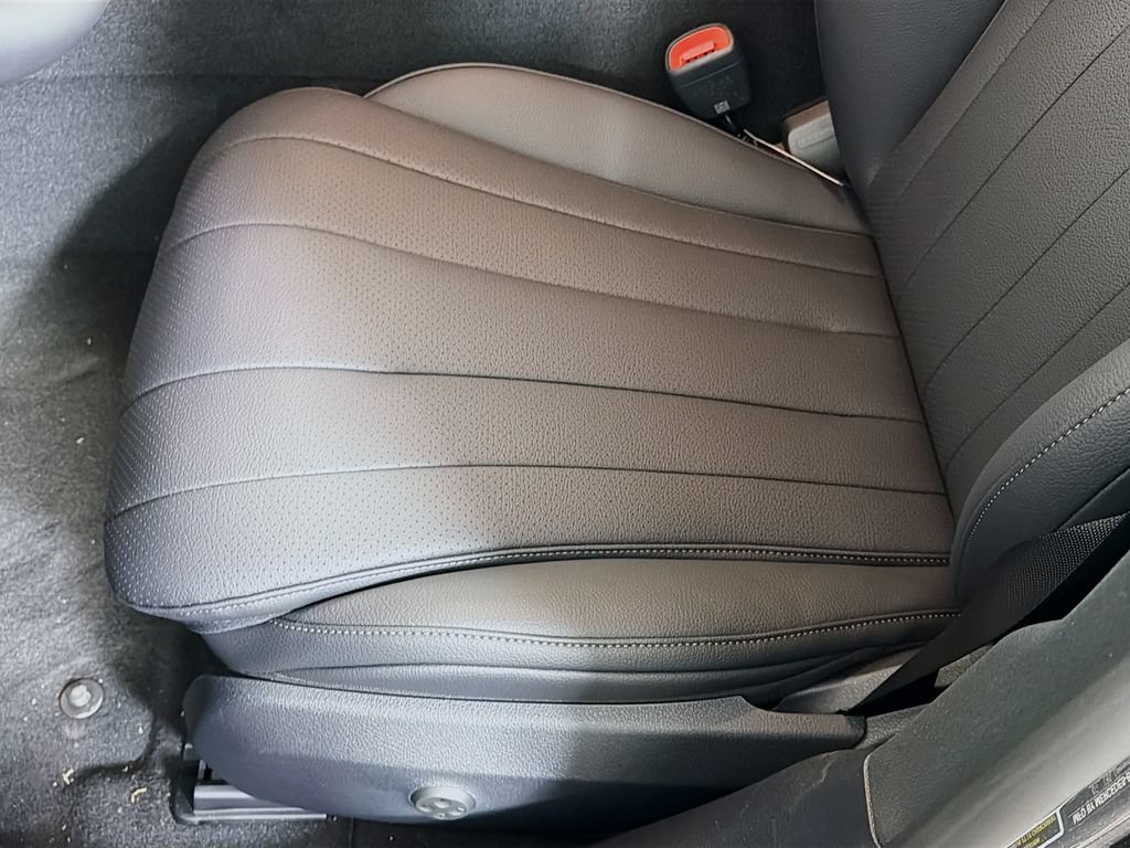 New 2026 Mercedes-Benz E 350 4MATIC Sedan image 22