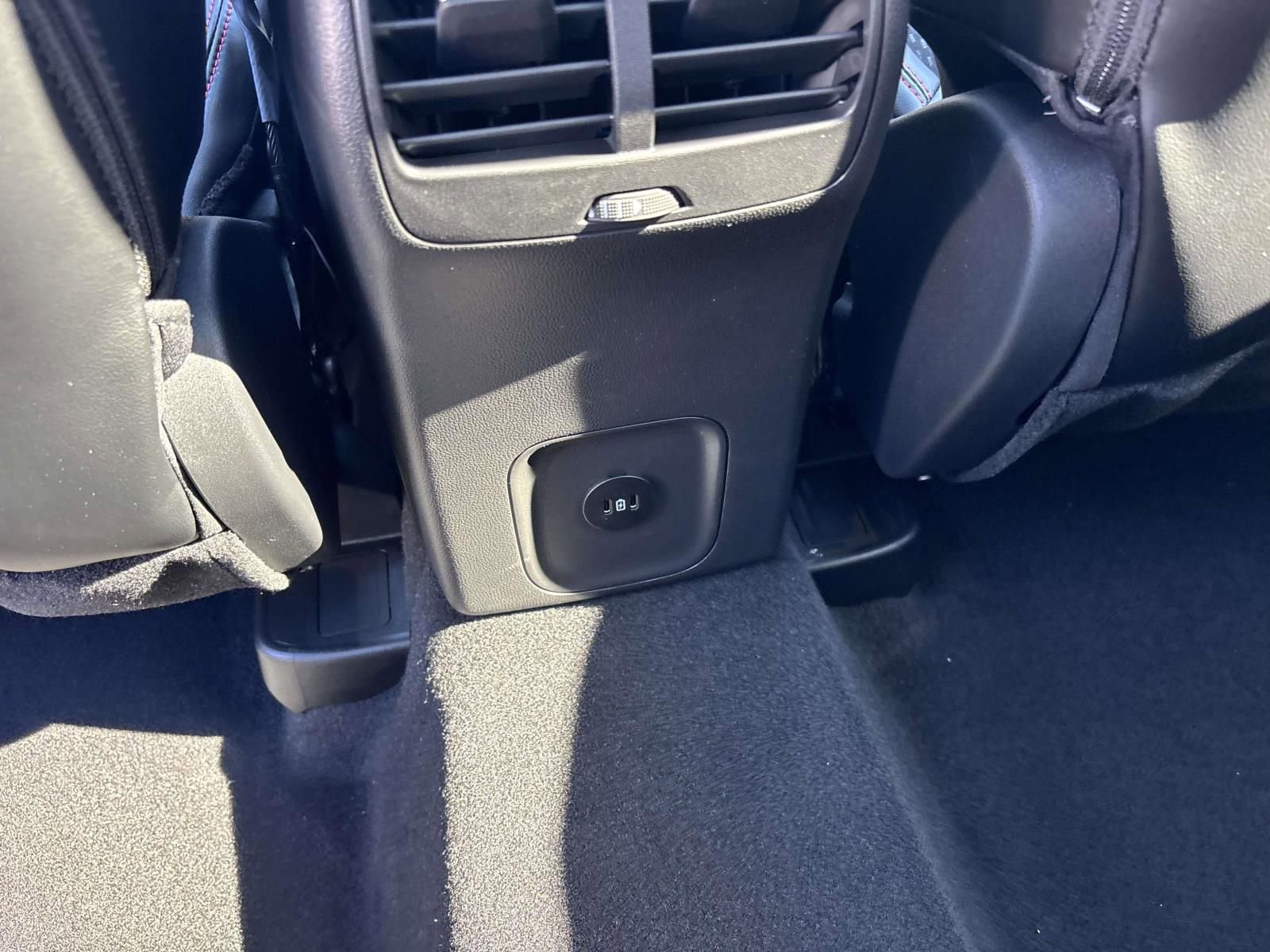 New 2026 Ford Escape ST-Line w/ Tech Pack #1 image 34