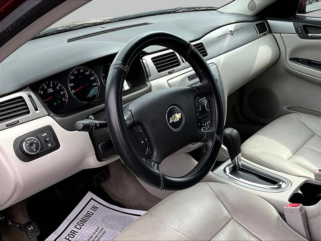 Used 2008 Chevrolet Impala LT w/ Luxury Edition Package FWD image 15