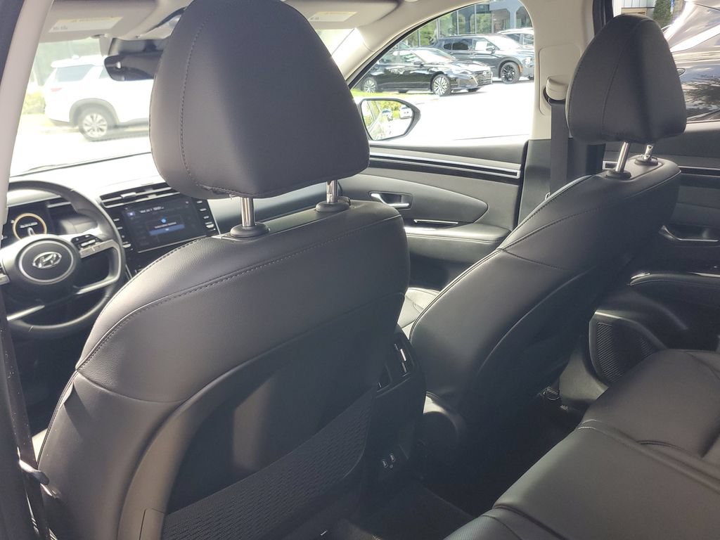 Used 2022 Hyundai Tucson SEL w/ Convenience + Premium Package FWD image 12