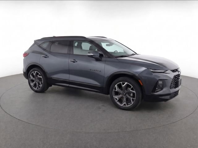 Used 2019 Chevrolet Blazer RS FWD image 2
