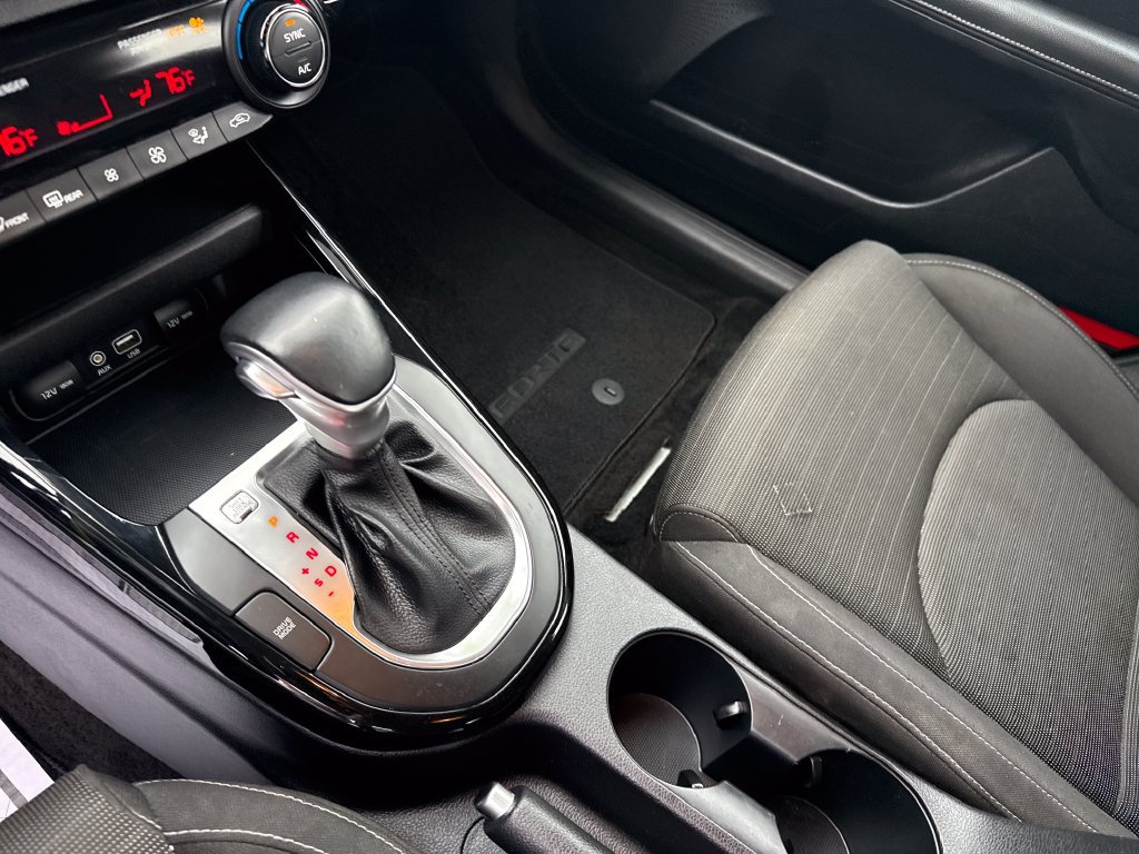Used 2019 Kia Forte S FWD image 34